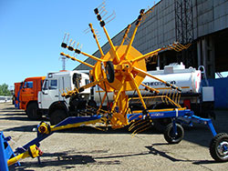 ǻ   -2016