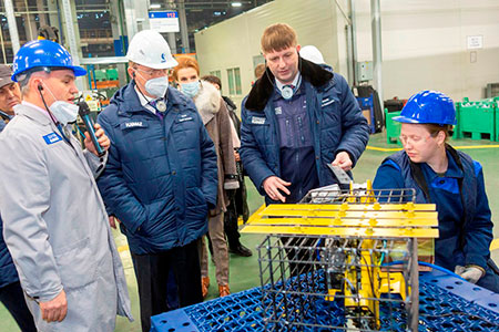 Сергей Когогин посетил заводы компании
