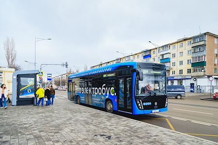 Электробус КАМАЗ-6282 на дорогах Липецка