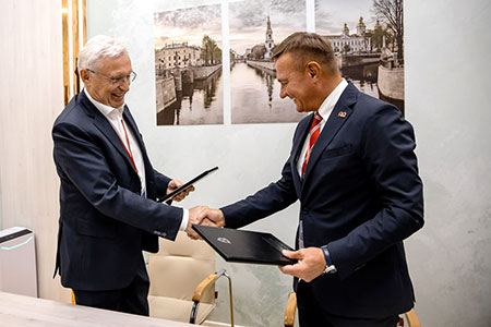 ПАО «КАМАЗ» и Банк «РОССИЯ» подписали соглашение о сотрудничестве