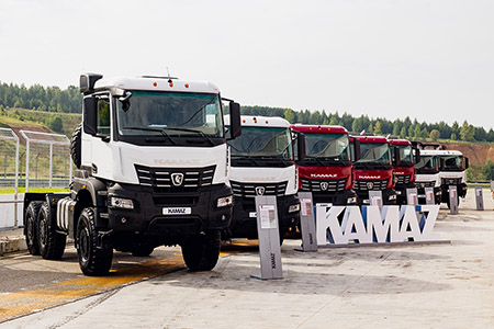 В Казани прошёл тест-драйв автомобилей КАМАЗ поколения К5